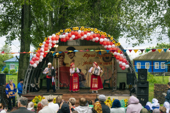 В хохольском селе Яблочное прошел фестиваль «Играй, гармонь! Звени, частушка!»
